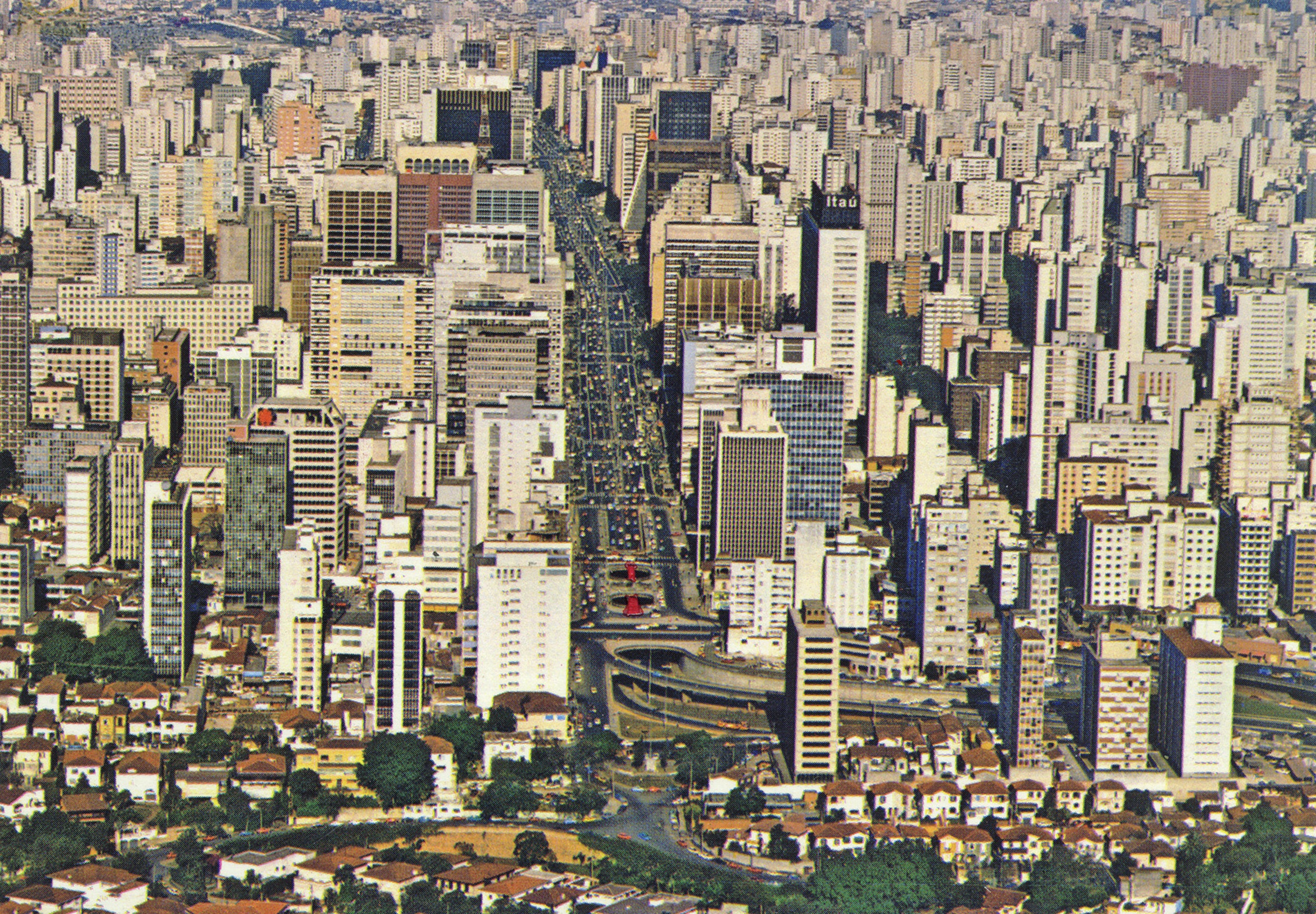 Here, there was a project of city: A Review of “Avenida Paulista” at MASP,  São Paulo